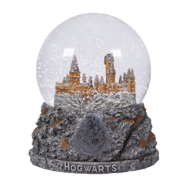 Harry Potter hogwarts castle snow globe