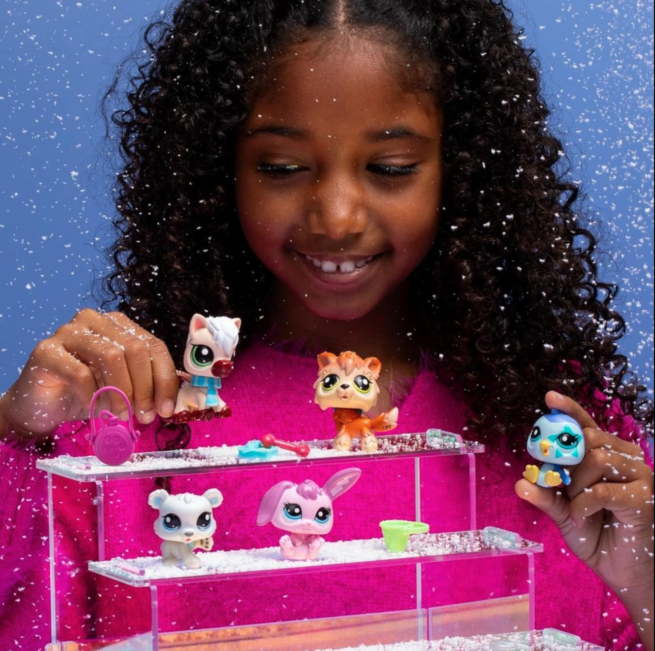 Littlest Pet Shop Series 2 Winter Besties Collector Pack